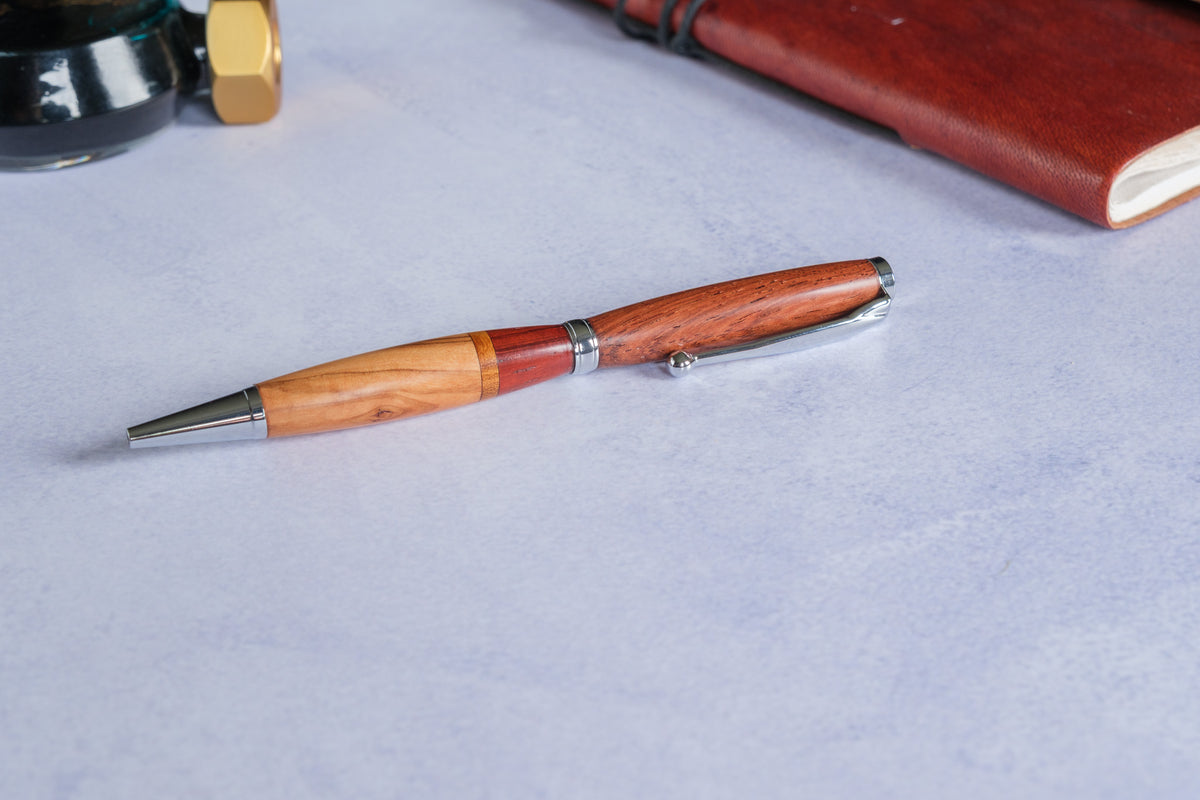 Combinatie hout - ballpoint pen